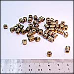 電腦中CD、DVD等高轉(zhuǎn)速用軸承