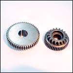 機(jī)車引擎?zhèn)鲃?dòng)齒輪