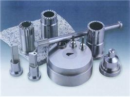 ��ĩұ���νY(ji��)��(g��u)��ģ��