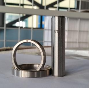 三一動(dòng)力6D14座圈