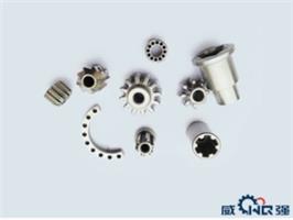 ���P����